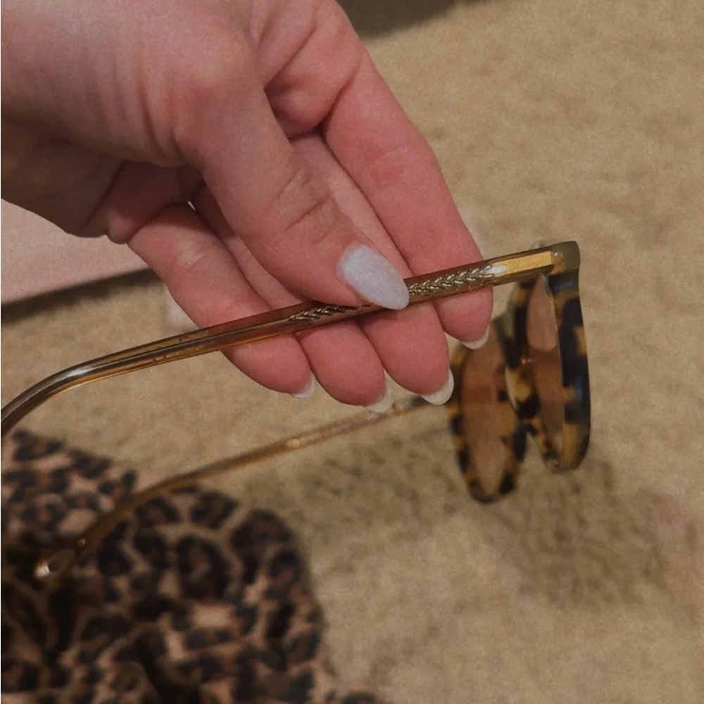 Chloe Tortoiseshell Sunglasses - Picture 5 of 7